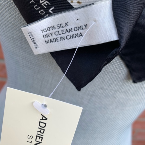 Adreinne Landau large silk scarf - Picture 4 of 8